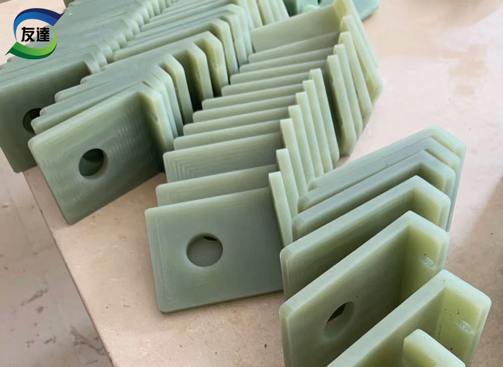 FR4環(huán)氧玻璃布板加工件.jpg FR4環(huán)氧玻璃布板加工件.jpg